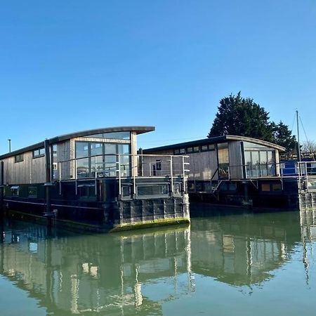 Houseboat Eleuthera Bembridge Dış mekan fotoğraf